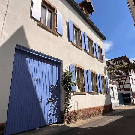 Kunst-residenz Appartement Niederdorla